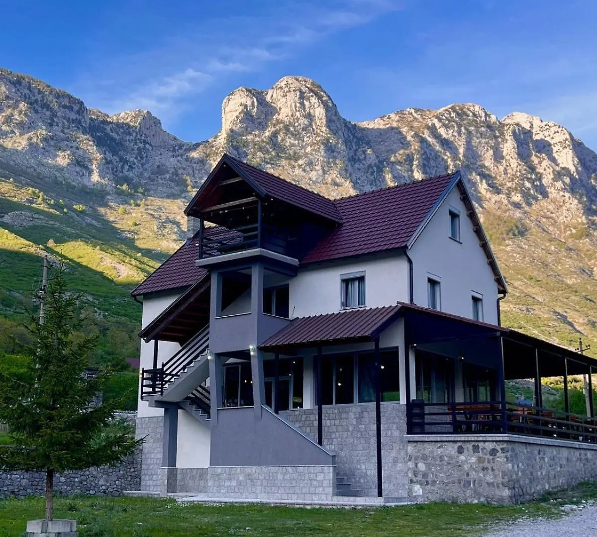Imperio Hotel & Camping Boge